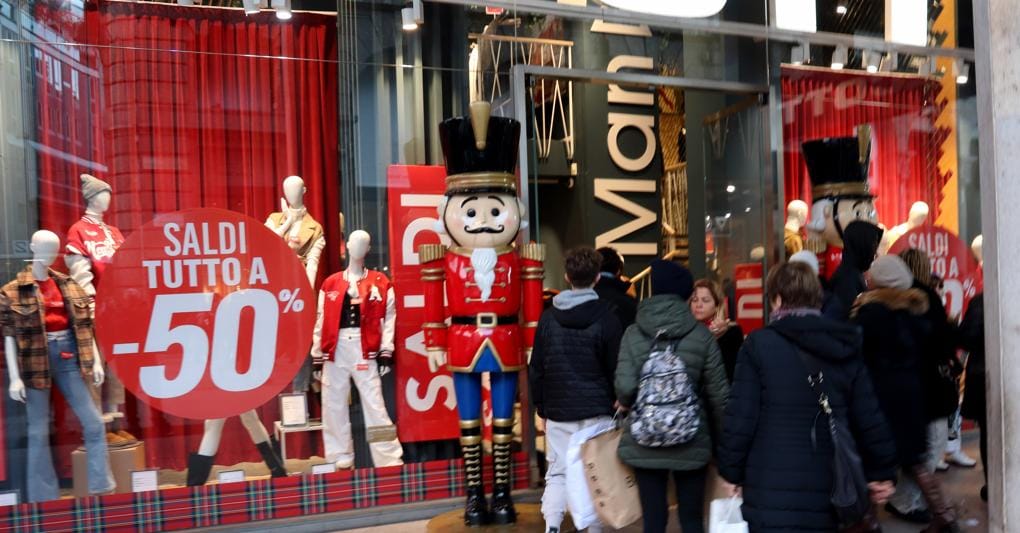 Saldi estivi l appello da Yamamay a Ovs posticipiamoli al 15 luglio Il Sole 24 ORE